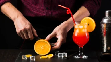 Composing the Perfect Cocktail in the Age of Mixology